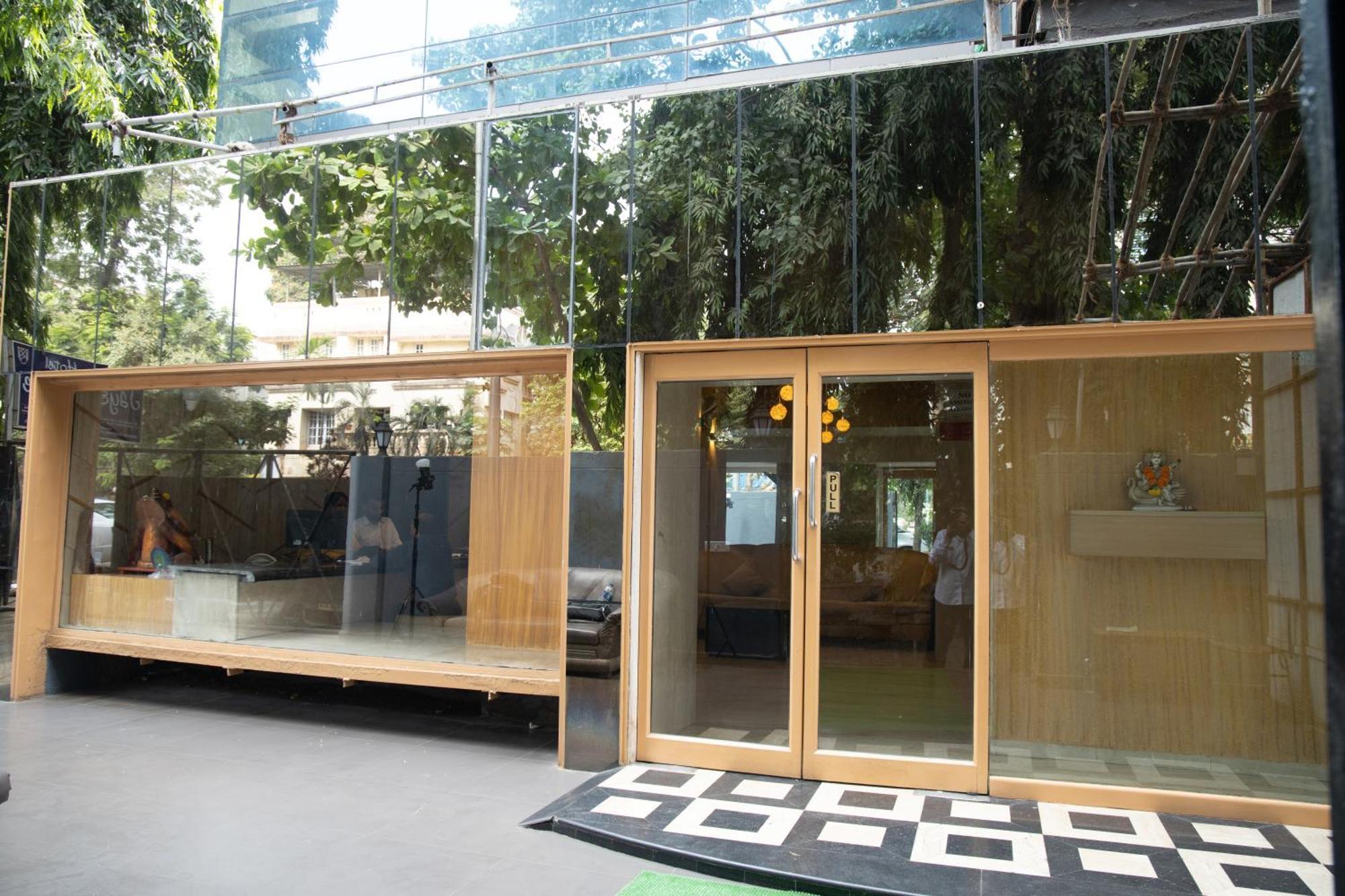 Hotel Jayshree By Anantaay Hotels Near Domestic Airport - Mumbai, Mumbai